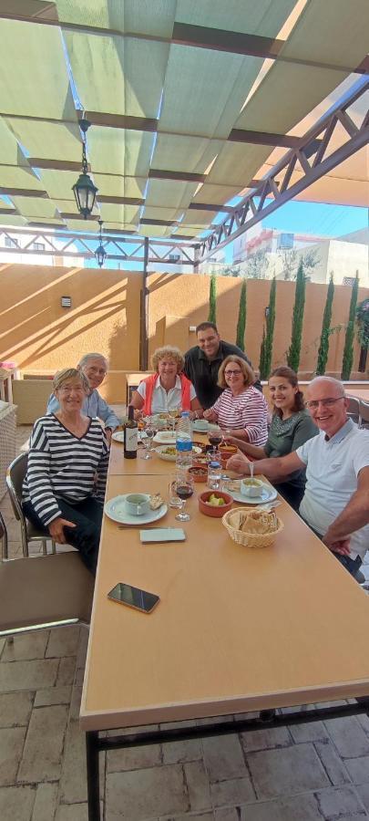 Black Iris Hotel Madaba Eksteriør billede